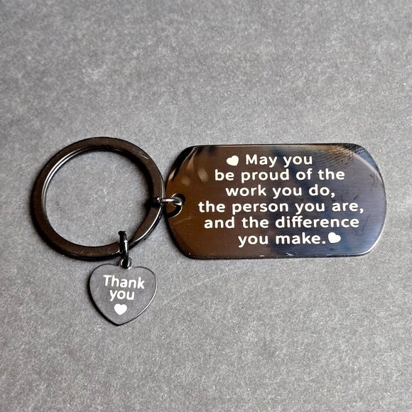 Inspirational Stainless Steel Keychain Heart Charm & Gratitude Quote Gift Idea - Picture 2 of 5